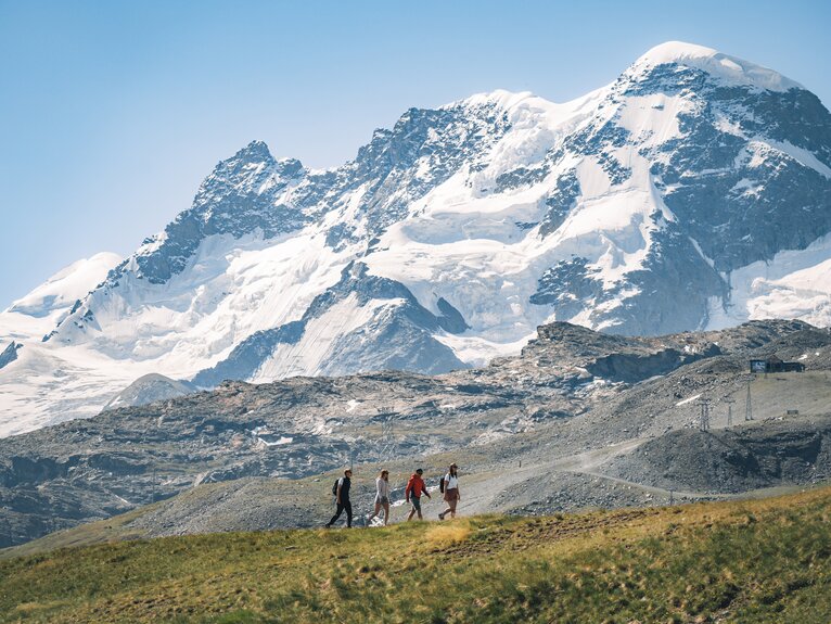 Passeggiare nella natura e godersi il panorama | © Gabriel Perren
